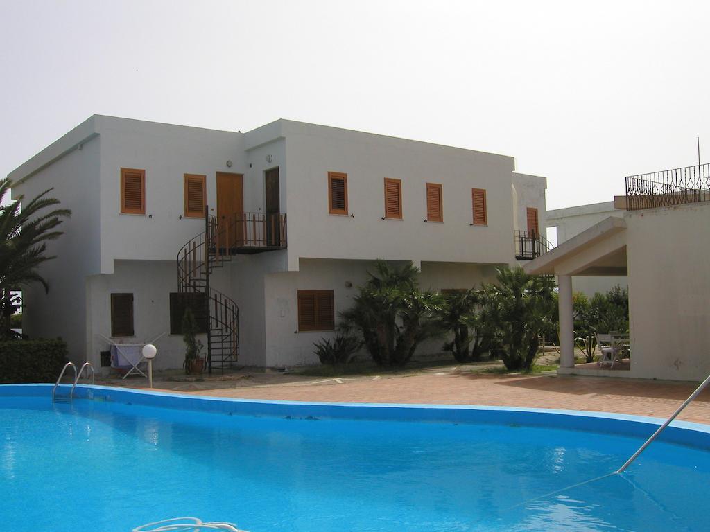 Residence Covo Degli Dei มิลาซโซ ภายนอก รูปภาพ