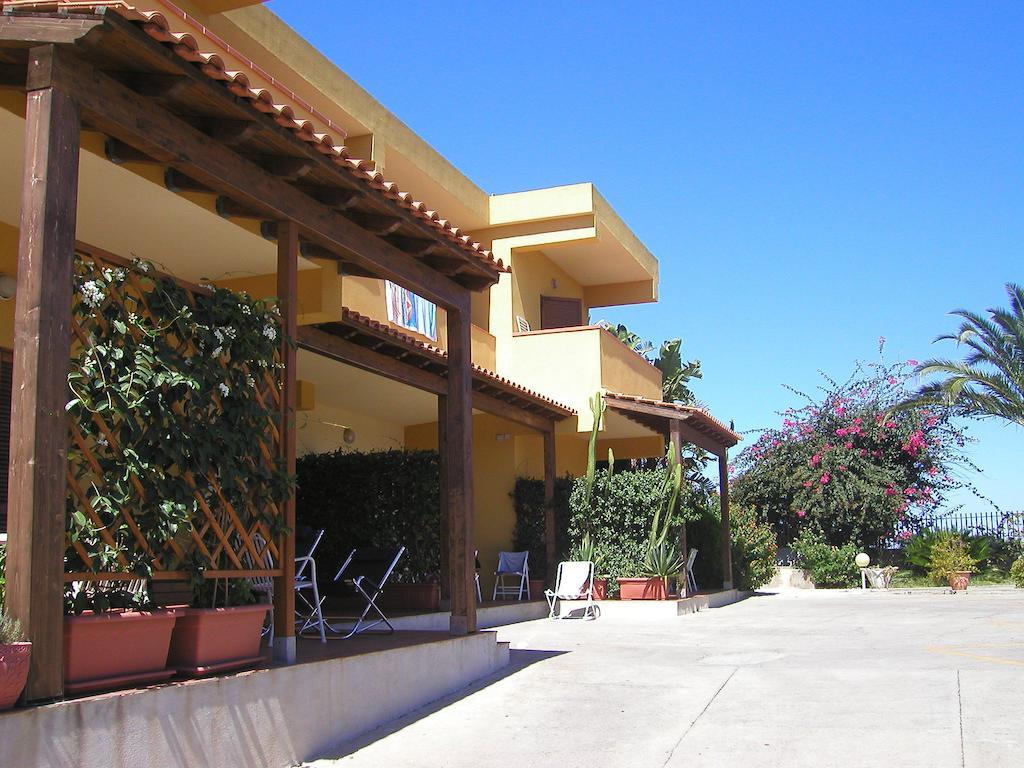 Residence Covo Degli Dei มิลาซโซ ภายนอก รูปภาพ