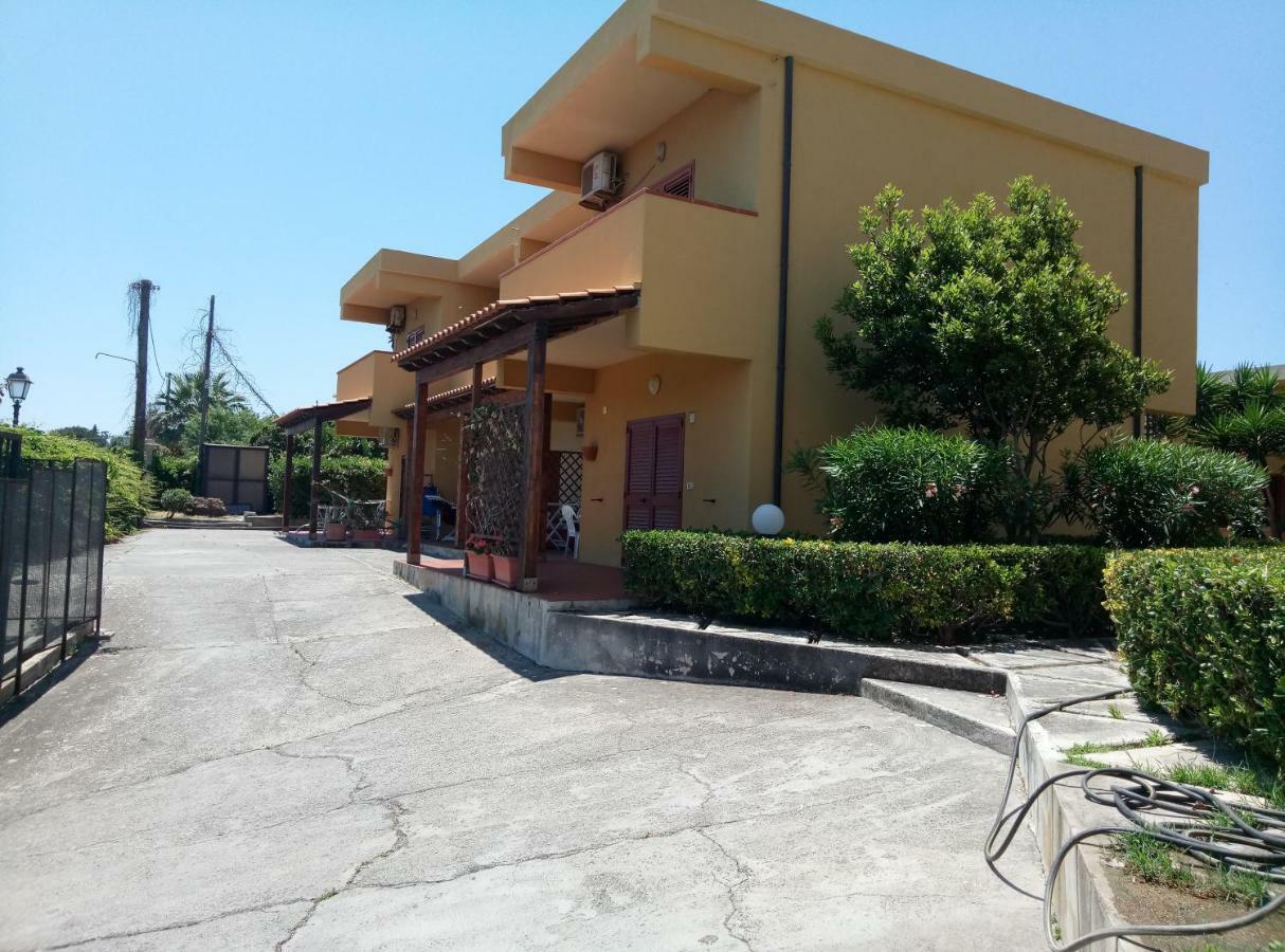 Residence Covo Degli Dei มิลาซโซ ภายนอก รูปภาพ